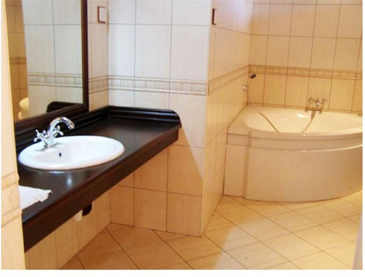 Ryan'S Bay Hotel Mwanza Zewnętrze zdjęcie